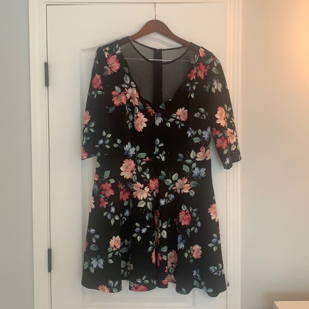 Beautiful floral dress. Only worn once. Illusion neckline.
